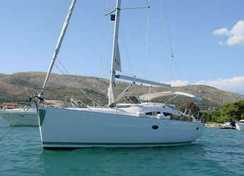 Rent a sailboat in Kornati Marina - Elan 384 Impression