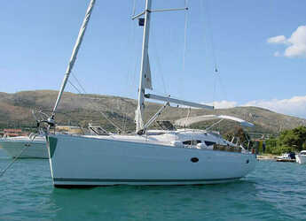 Chartern Sie segelboot in Marina Kornati - Elan 384 Impression