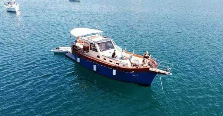 Rent a yacht in Marina Lucica Špinut - Leut