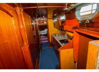 Louer yacht à Marina Lucica Špinut - Leut