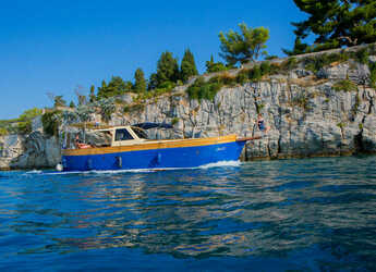 Louer yacht à Marina Lucica Špinut - Leut