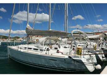 Rent a sailboat in ACI Jezera - First 35