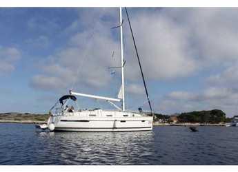 Rent a sailboat in Marina Mandalina - Bavaria 36 Cruiser