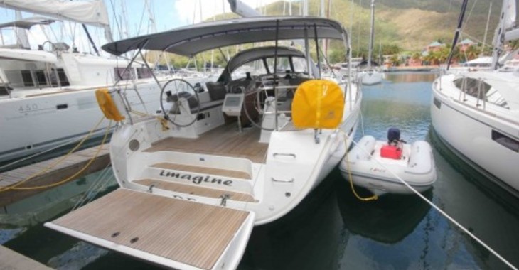 Rent a sailboat in Nanny Cay - Bavaria Cruiser 51