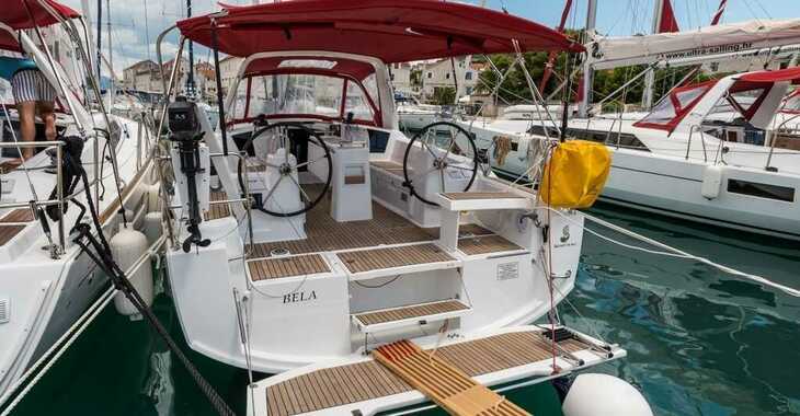 Rent a sailboat in Marina Split (ACI Marina) - Oceanis 35.1