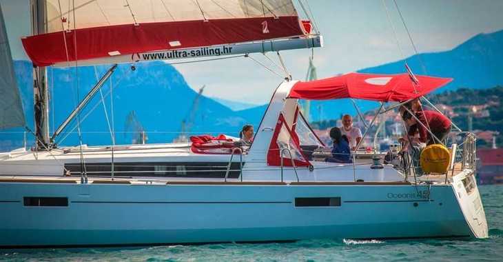 Chartern Sie segelboot in ACI Marina Dubrovnik - Oceanis 45