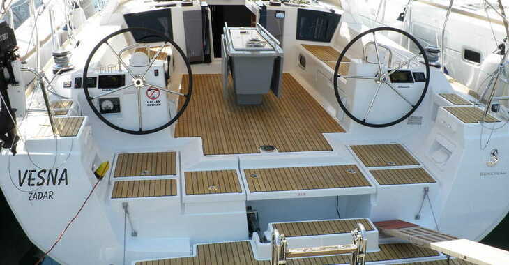 Chartern Sie segelboot in Marina Sukosan (D-Marin Dalmacija) - Oceanis 45- 4 cab