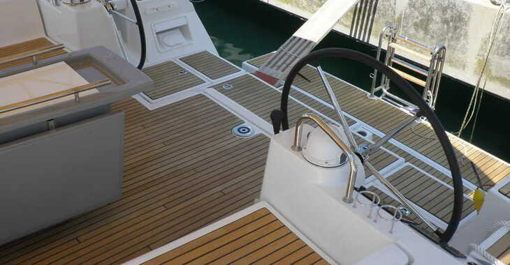 Rent a sailboat in Marina Sukosan (D-Marin Dalmacija) - Oceanis 45- 4 cab