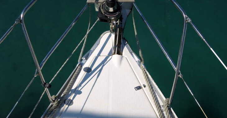 Rent a sailboat in Marina Frapa - Bavaria 37 C