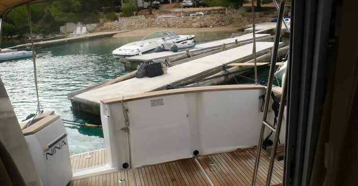 Louer bateau à moteur à Marina Frapa - Antares 10.80