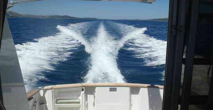 Chartern Sie motorboot in Marina Frapa - Antares 10.80