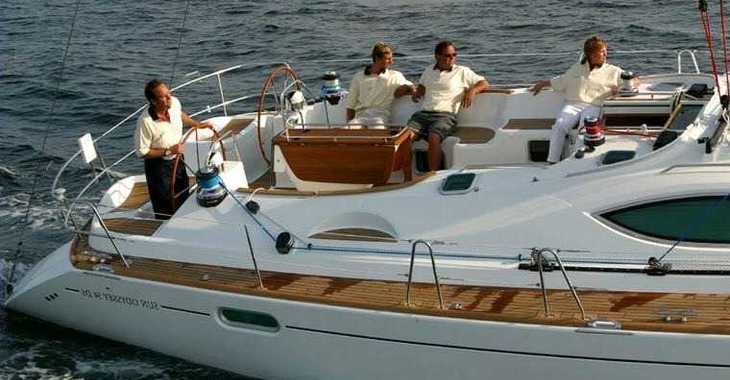 Rent a sailboat in Alimos Marina Kalamaki - Sun Odyssey 54DS A/C & GEN