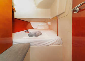 Rent a sailboat in Kos Marina - Hanse 400.