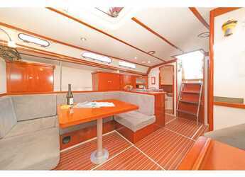 Rent a sailboat in Kos Marina - Hanse 400.