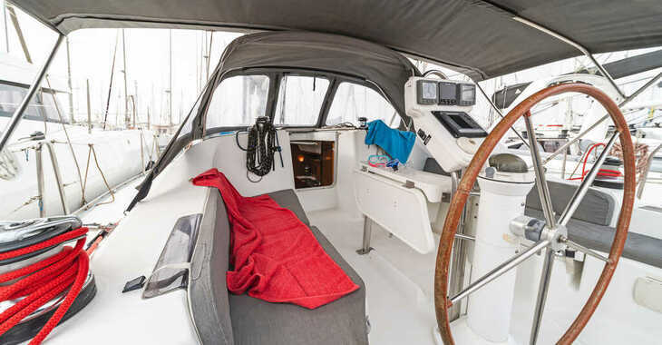 Louer voilier à Kos Marina - Oceanis 393 