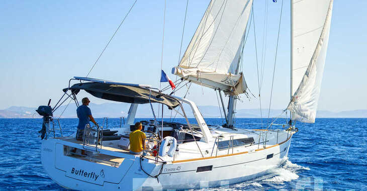 Chartern Sie segelboot in Kos Marina - Oceanis 45