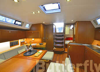 Rent a sailboat in Kos Marina - Oceanis 45