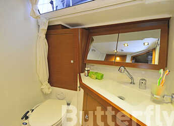 Rent a sailboat in Kos Marina - Oceanis 45