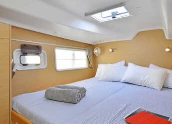 Rent a catamaran in Kos Marina - Lagoon 380 S2