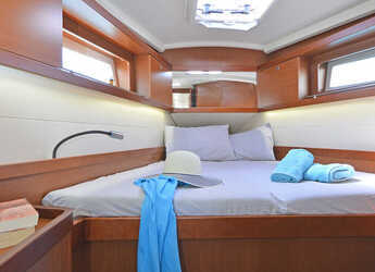 Rent a sailboat in Kos Marina - Oceanis 41