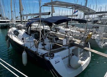 Rent a sailboat in Marina Sukosan (D-Marin Dalmacija) - Oceanis 43 V