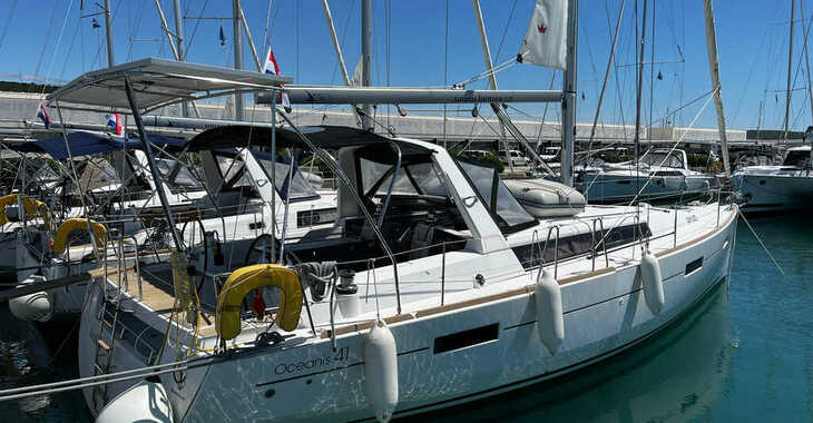 Rent a sailboat in Marina Sukosan (D-Marin Dalmacija) - Oceanis 41 S