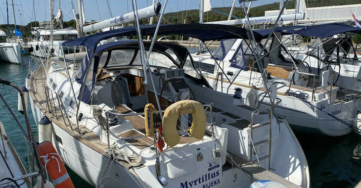 Chartern Sie segelboot in Marina Sukosan (D-Marin Dalmacija) - Oceanis 423 M