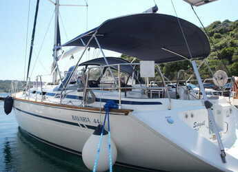 Rent a sailboat in Kremik Marina - Bavaria 44