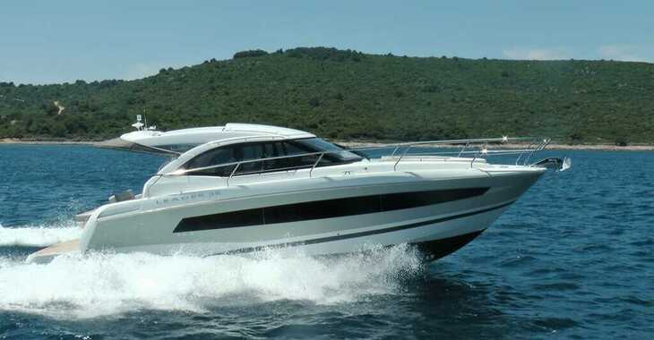 Rent a motorboat in Trogir (ACI marina) - Jeanneau Leader 36