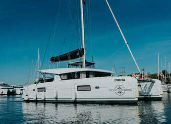 Rent a catamaran in Marina Mandalina - Lagoon 42