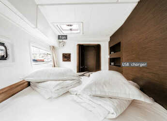 Rent a catamaran in Marina Mandalina - Lagoon 42