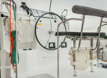 Rent a catamaran in Marina Mandalina - Lagoon 39