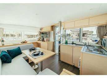 Rent a catamaran in Marina Mandalina - Lagoon 39