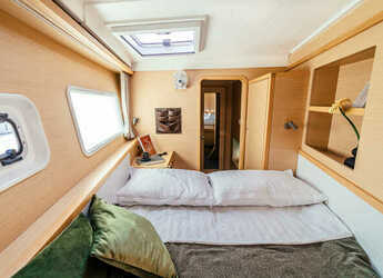 Rent a catamaran in Marina Mandalina - Lagoon 39