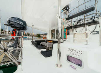 Rent a catamaran in Marina Mandalina - Lagoon 39