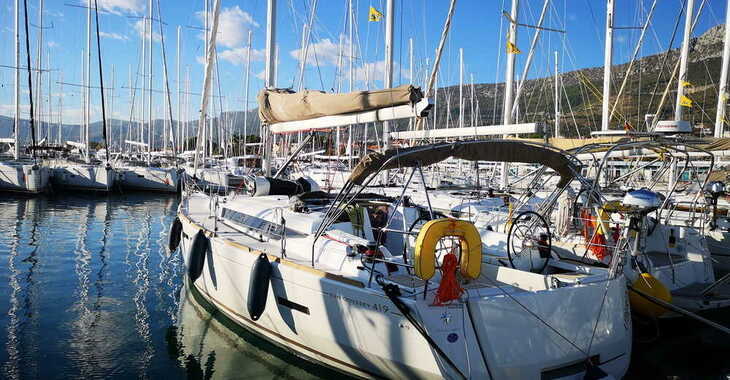 Alquilar velero en Marina Kastela - Sun Odyssey 419