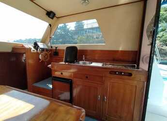 Rent a motorboat in Brbinj - Adria 28 Luxus