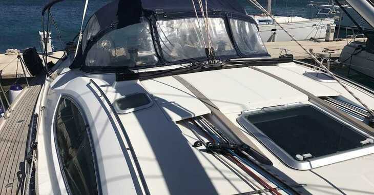 Rent a sailboat in Cala dei Sardi - Sun Odyssey 54 DS