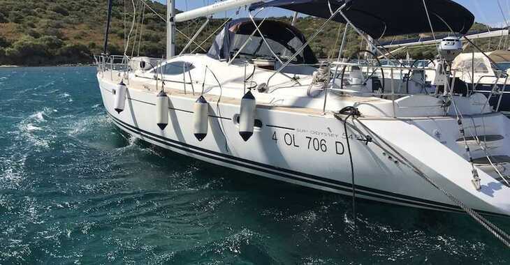 Chartern Sie segelboot in Cala dei Sardi - Sun Odyssey 54 DS