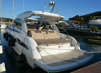 Rent a yacht in Veruda Marina - Bavaria Sport S45 HT