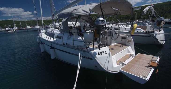 Rent a sailboat in Punat Marina - Bavaria Cruiser 37