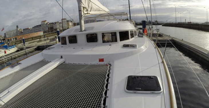 Louer catamaran à Club Naútico de Sant Antoni de Pormany - Lagoon 380