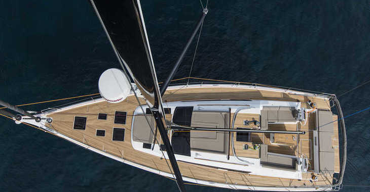 Rent a sailboat in Marina Kremik - Dufour 56 Exclusive