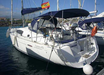 Noleggiare sailboat in Muelle de la lonja - Oceanis 43