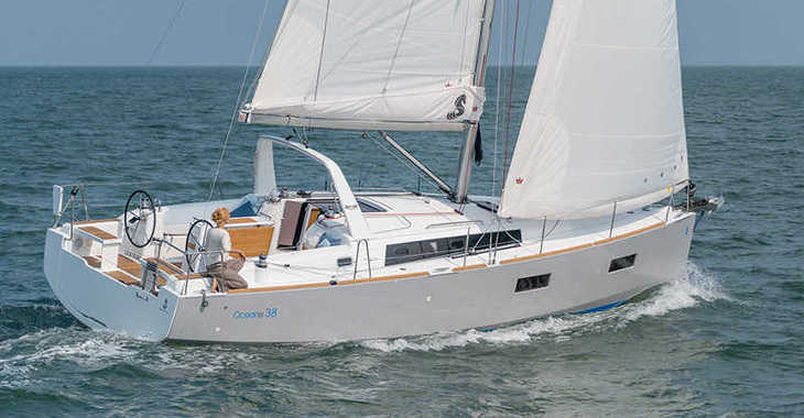 Louer voilier à Marina Kastela - Oceanis 38 - 3 cab.