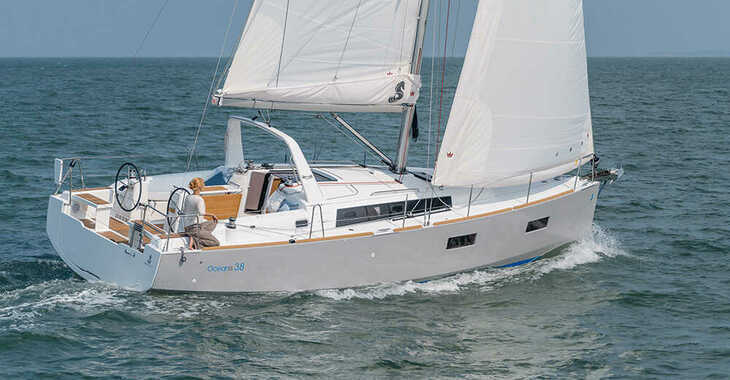 Rent a sailboat in Marina Kornati - Oceanis 38 - 3 cab.