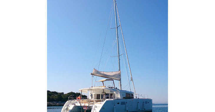 Louer catamaran à Rogač - Lagoon 450