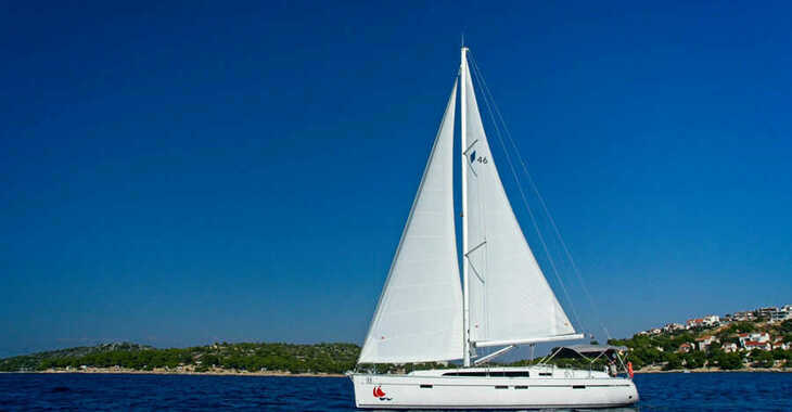 Rent a sailboat in Marina Hramina - Bavaria 46 CN