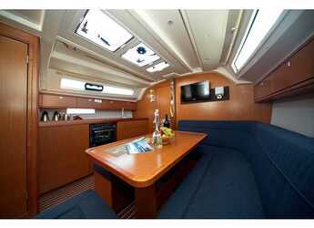 Rent a sailboat in Marina Hramina - Bavaria Cruiser 41