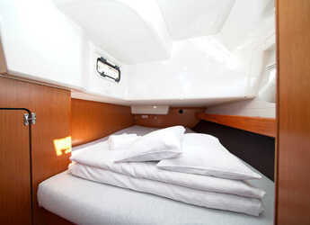 Rent a sailboat in Marina Hramina - Bavaria Cruiser 41